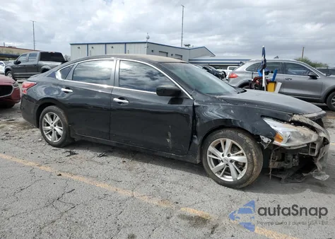 2015 Nissan Altima 2.5 из США, поврежденный, VIN 1N4AL3AP4FC192058